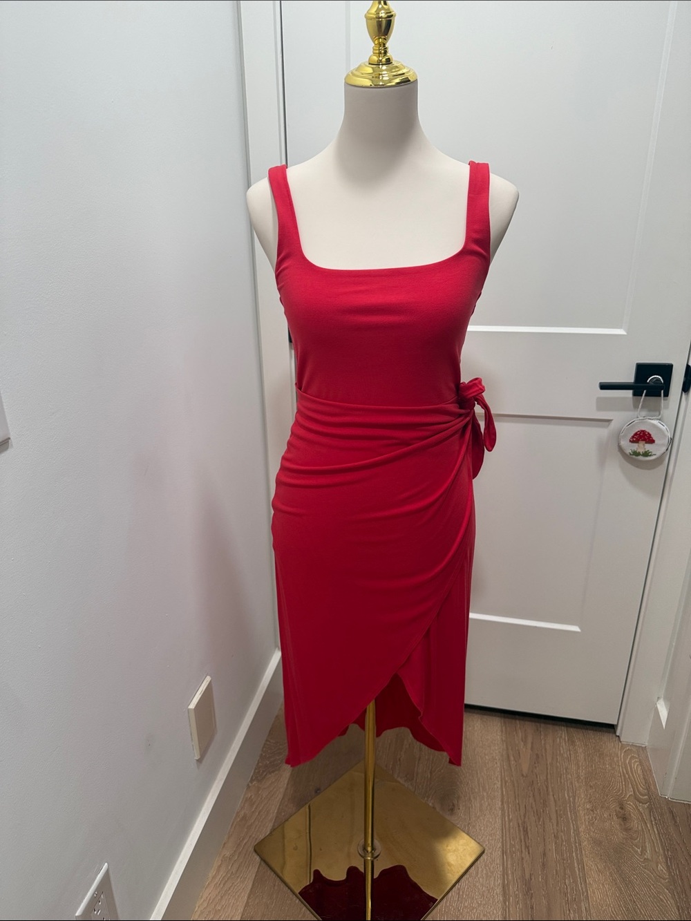 Wilfred Saturn Midi Dress in Barberry Red